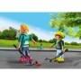 Playmobil - Set 2 Figurine - Mama Si Copilul Jucand Hochei Playmobil - 1